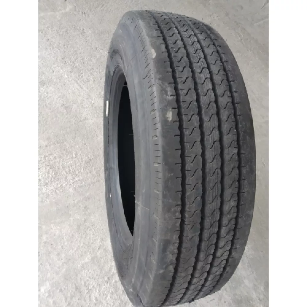 Грузовая шина 255/70 R22,5 Long March LM-120 16PR в Снежинске